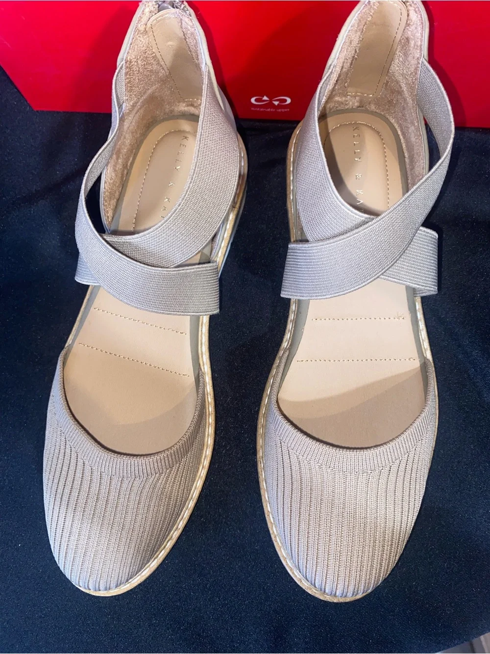 Kelly & Katie (DSW) Taupe Elastic Crossover Flat Sandals